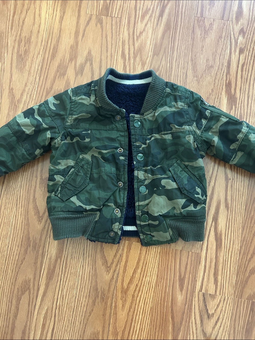 GAP Kids Camouflage Puffer Jacket - Green